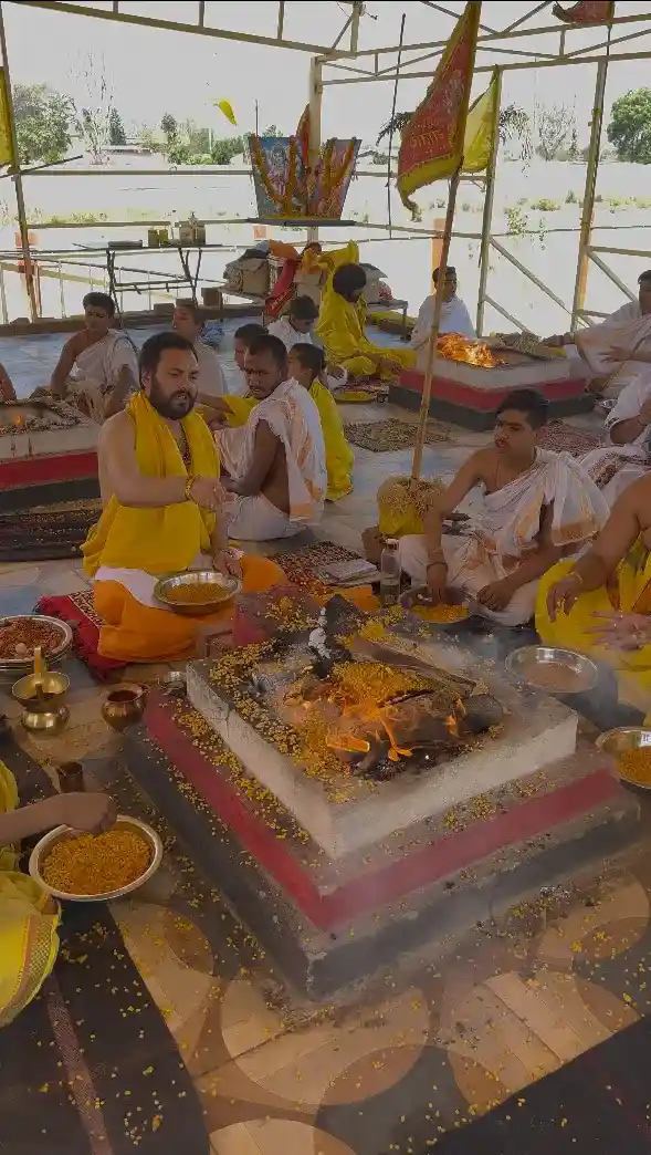 माँ बगलामुखी मंदिर उज्जैन का दिव्य श्रृंगार